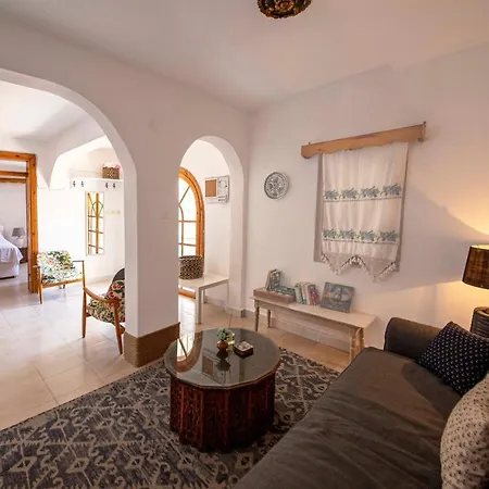 Cozy Villa With Sauna And Backyard In Bodrum